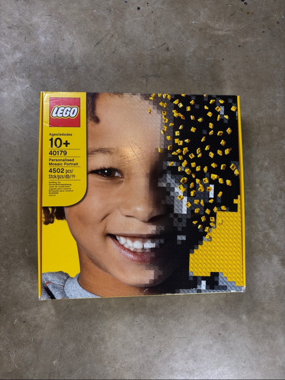Lego Personalised Mosaic Portrait Set - 4502 pc/ Used / Complete